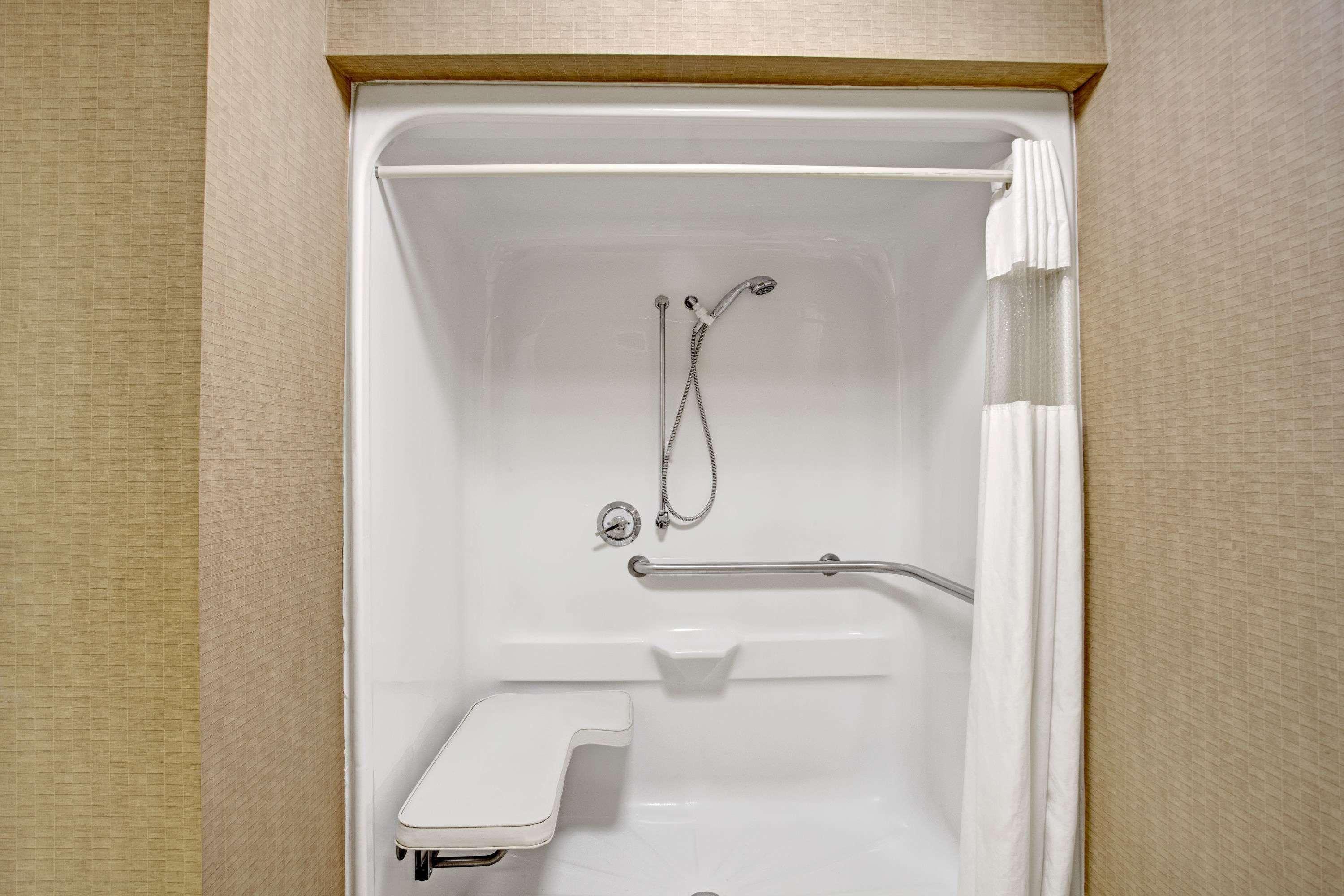 ซูเปอร์ 8 บาย วินด์แฮม น็อกซ์วิลล์ อีสต์ Hotel ภายนอก รูปภาพ